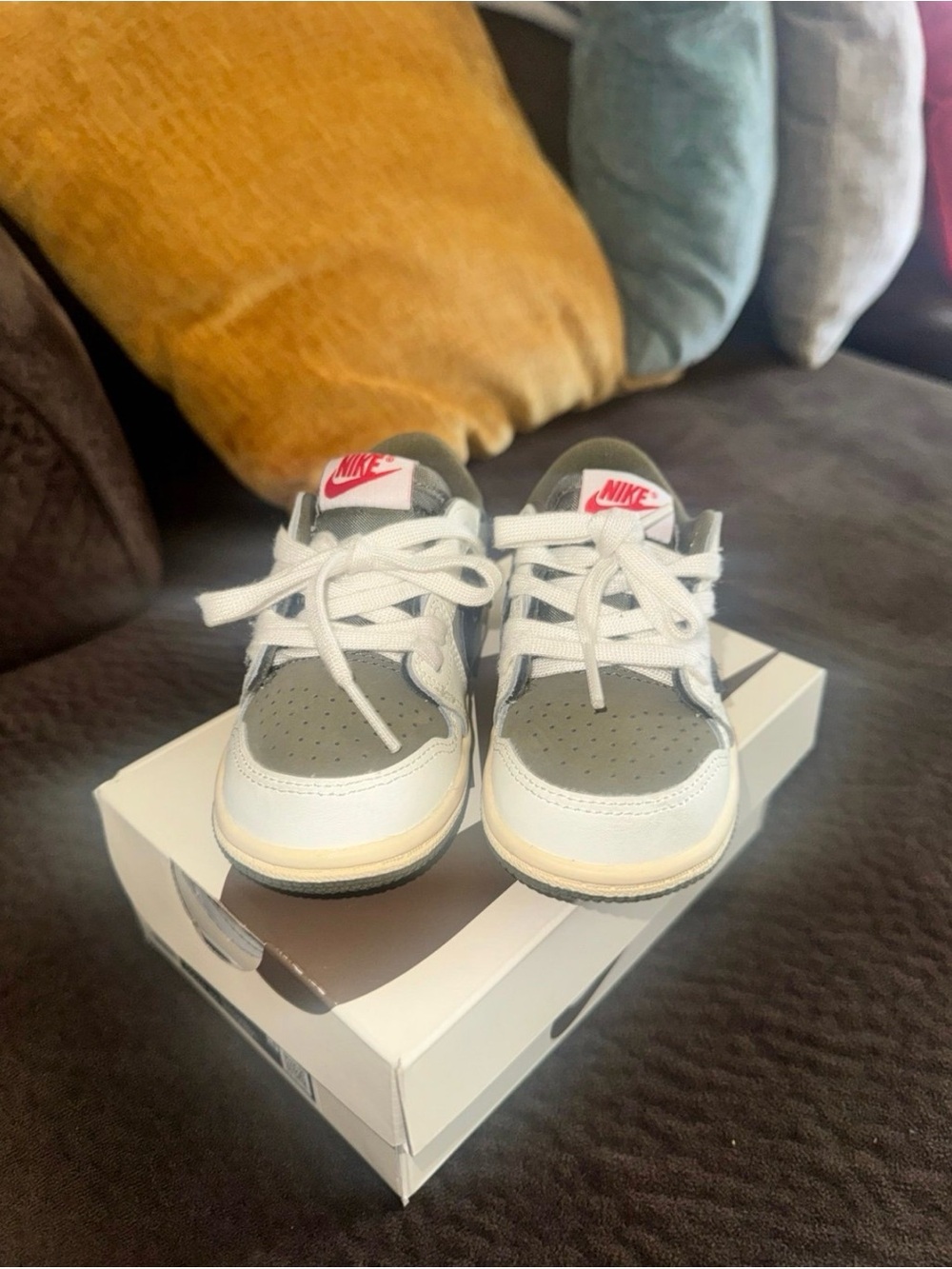 Jordan 1 Low Retro (Travis Scott’s) Olive Green